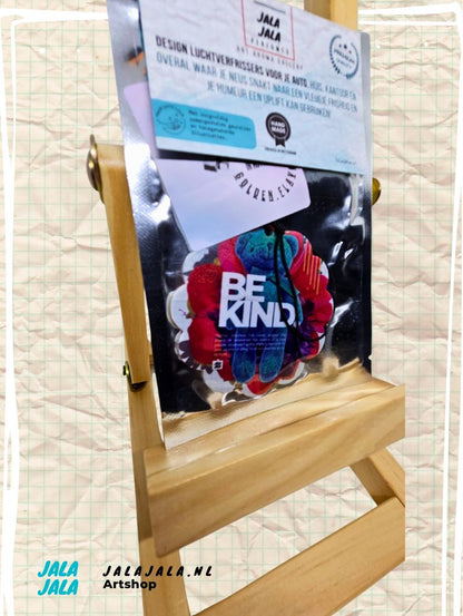 BE KIND – Autogeurtje met boodschap